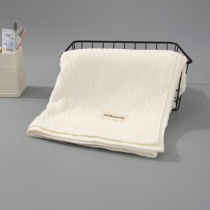 Mugwort Anti-Bacterial Ribbed Bath Wrap Towel (White)